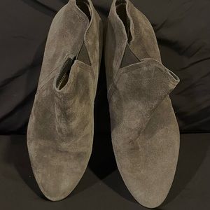 Susina Women’s suede ankle boots